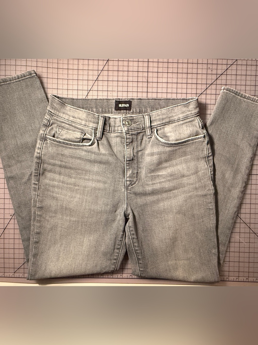HUDSON  Blair High Rise Skinny Ankle- Sz 28